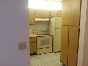206 Foxtail Dr in Greenacres, FL - Building Photo - Building Photo