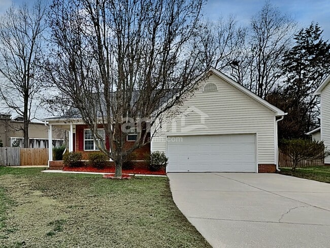 property at 4206 Yaupon Ct