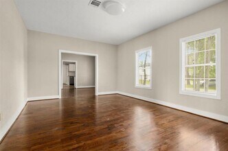 304 Delmar St in Houston, TX - Building Photo - Building Photo