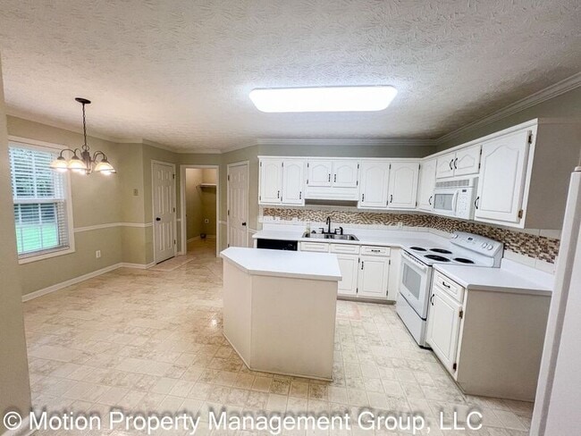 861 Windward Rd in Winder, GA - Building Photo - Building Photo
