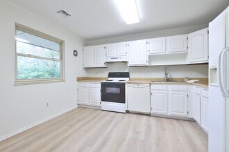 11849 Ramsdale Ct in Cincinnati, OH - Building Photo - Building Photo