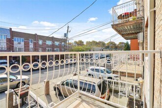 69-23 62nd Dr-Unit -2 in Queens, NY - Building Photo - Building Photo
