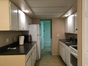 812 Stratford Dr, Unit 12 in State College, PA - Building Photo - Building Photo