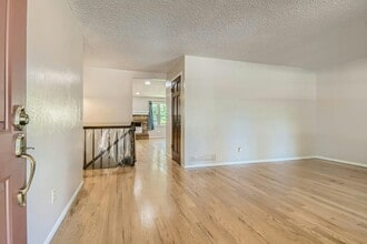 13245 Monroe Way in Thornton, CO - Building Photo - Building Photo
