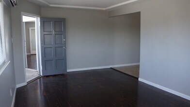 2639 Fairfax Ave, Unit 1 in Culver City, CA - Foto de edificio - Building Photo