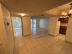 3650 Inverrary Dr in Lauderhill, FL - Building Photo