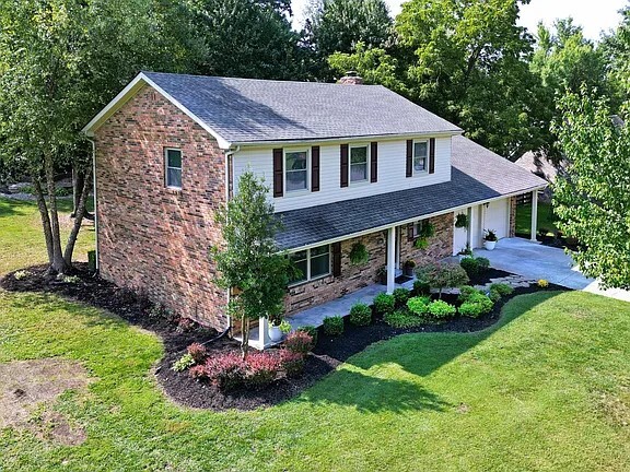 106 Carey Ln in Elizabethtown, KY - Foto de edificio - Building Photo