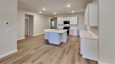 10232 NW 28th Terrace in Yukon, OK - Building Photo - Building Photo