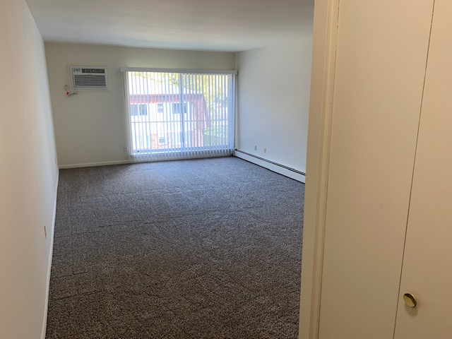 3705 James St in McHenry, IL - Building Photo - Building Photo