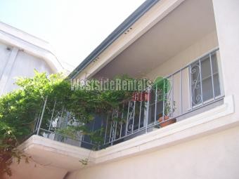 1254 14th St, Unit #C in Santa Monica, CA - Building Photo - Building Photo