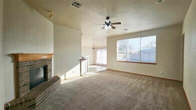 4117 Gyrfalcon Dr in Norman, OK - Building Photo - Building Photo