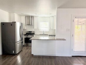 1603 E 12th St in Austin, TX - Foto de edificio - Building Photo