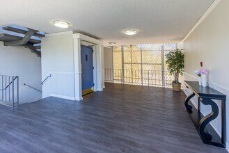 The Flair in San Jose, CA - Foto de edificio - Building Photo