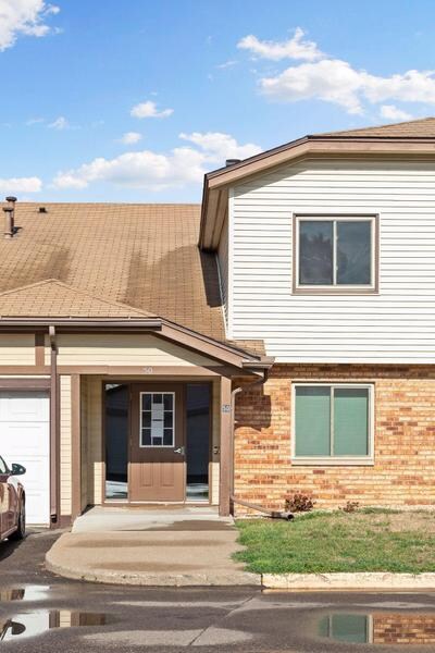 50 94th Cir NW in Minneapolis, MN - Building Photo