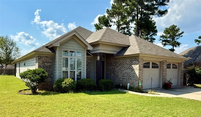 9178 White Poplar Cir in Pike Road, AL - Building Photo - Building Photo