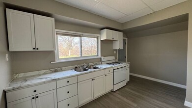 566 Palmwood Ave in Toledo, OH - Building Photo - Building Photo