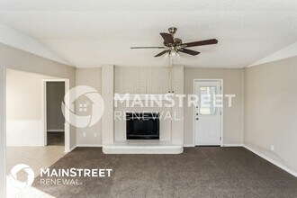 1134 Cedar Ridge Cir in Desoto, TX - Building Photo - Building Photo