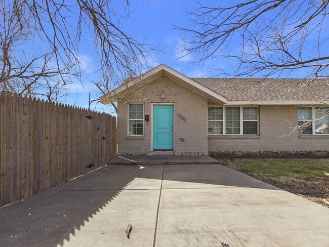 3501 S Van Buren St in Amarillo, TX - Building Photo - Building Photo