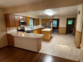 2301 24th Ave in Hudsonville, MI - Building Photo - Building Photo