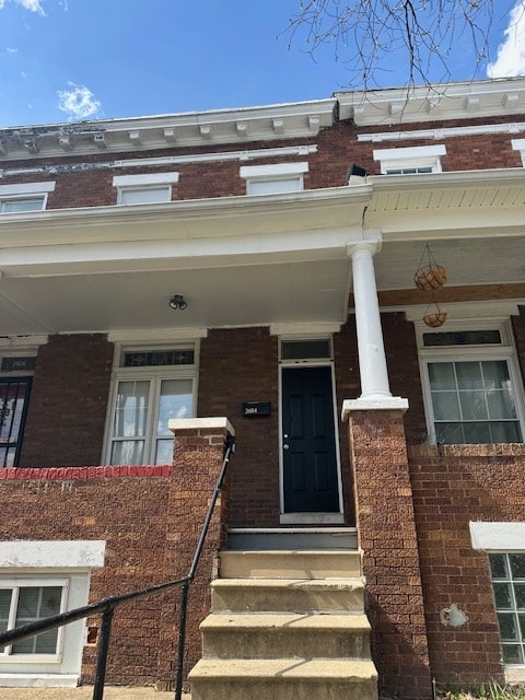 property at 2604 Violet Ave