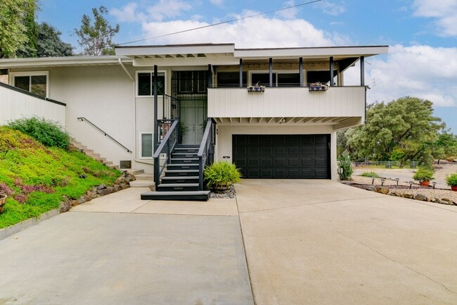 3909 Nereis Dr in La Mesa, CA - Building Photo - Building Photo