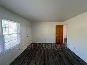 1311 Ingomar Pl in Raleigh, NC - Building Photo - Building Photo