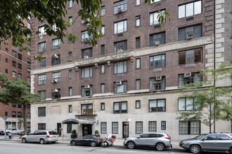 1095 Park Ave in New York, NY - Building Photo - Building Photo