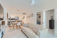 2501 S Ocean Dr, Unit 1103 in Hollywood, FL - Building Photo - Building Photo