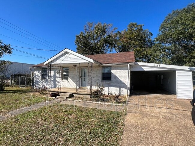 2109 Kathleen St in Jonesboro, AR - Building Photo - Building Photo