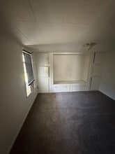 677 S 22nd St in Decatur, IL - Building Photo - Building Photo