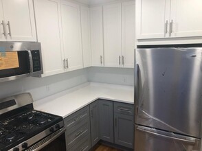 202 L St, Unit 3 in Boston, MA - Building Photo - Building Photo