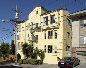 441 Merritt Ave in Oakland, CA - Building Photo - Building Photo