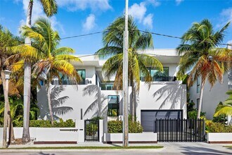 773 NE 77th Terrace in Miami, FL - Building Photo - Building Photo
