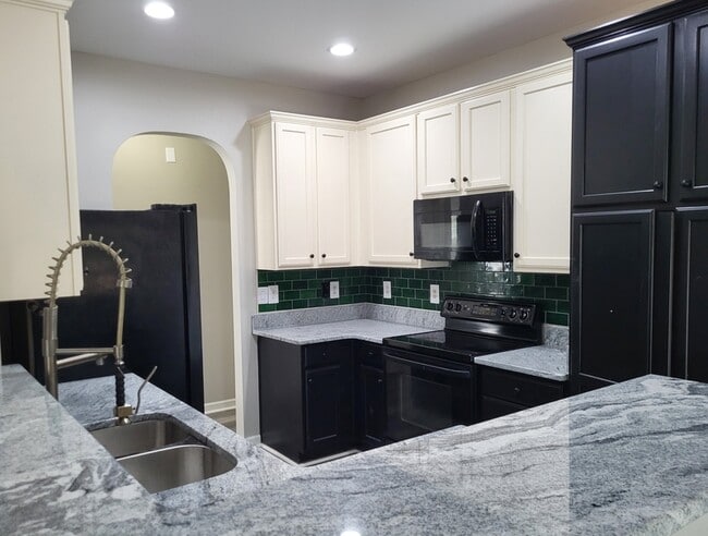 413 Diversity Way in Raleigh, NC - Building Photo - Building Photo