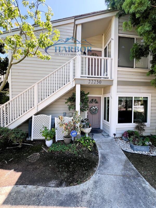 22230 S Vermont Ave in Torrance, CA - Building Photo - Building Photo