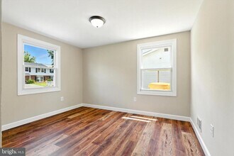 1307 Farrara Dr in Odenton, MD - Building Photo - Building Photo
