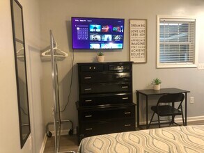 5534 Allen Rd E, Unit Furnished Home in Charlotte, NC - Building Photo - Building Photo