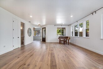 1980 Bent Tree Pl in Santa Rosa, CA - Building Photo - Building Photo