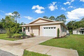3580 NE 1st Way in Gainesville, FL - Building Photo - Building Photo