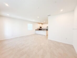 4260 Sadler Rd, Unit 149 in Apopka, FL - Building Photo - Building Photo