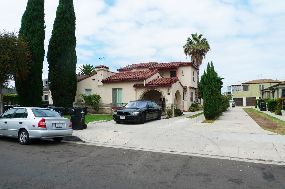 217-219 S Eucalyptus Ave in Inglewood, CA - Foto de edificio