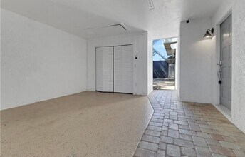 13711 Raleigh Ln in Ft. Myers, FL - Building Photo - Building Photo