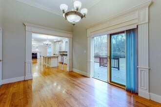 455 Waban Ave in Newton, MA - Building Photo - Building Photo