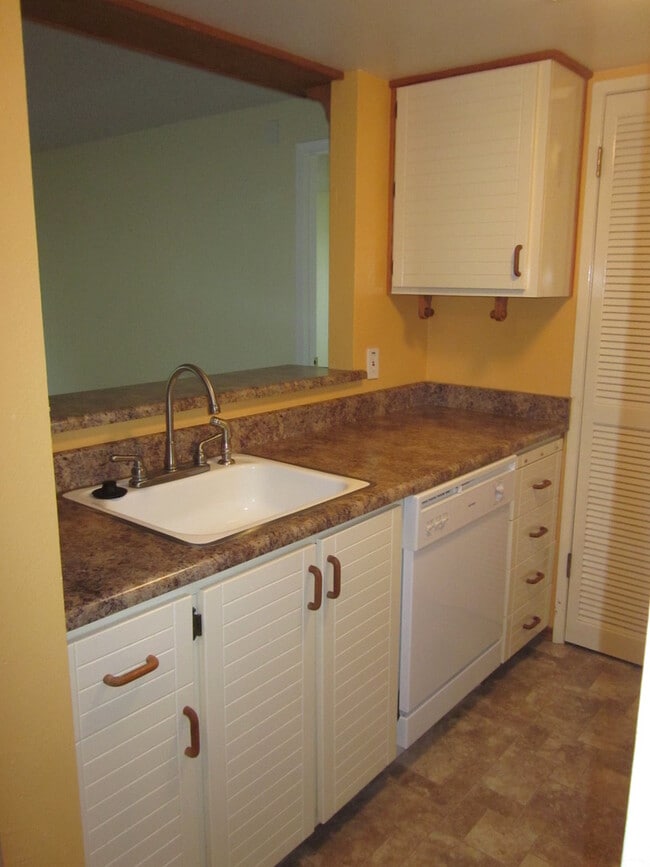 967 Fulton Ave in Sacramento, CA - Building Photo - Building Photo