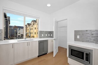 1488 159th Pl NE in Bellevue, WA - Building Photo - Building Photo