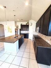 807 Farmhouse Dr in Hutto, TX - Building Photo - Building Photo