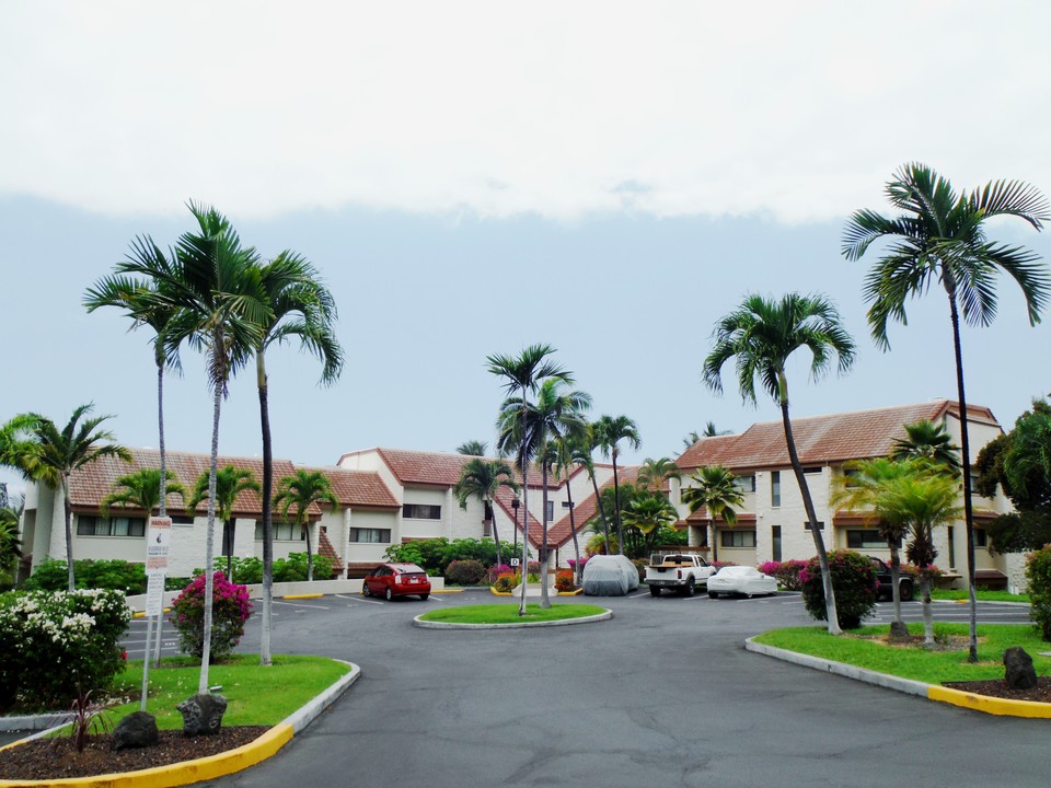 Keauhou Punahele in Kailua Kona, HI - Building Photo