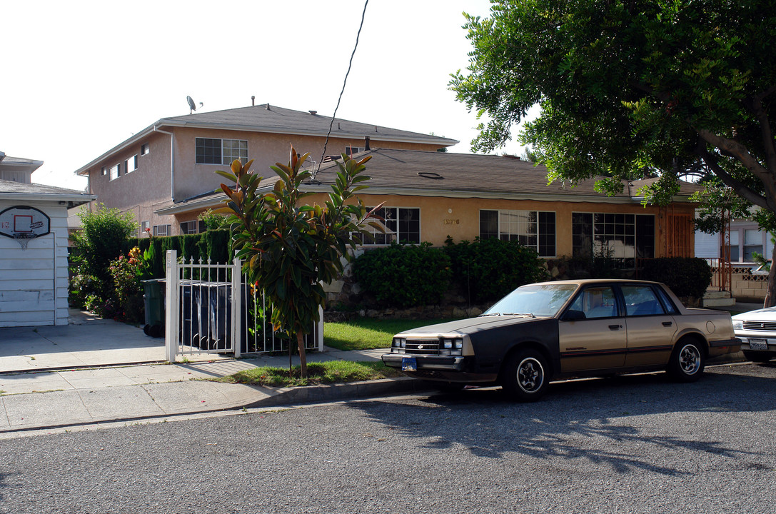 12706 Menlo Ave in Hawthorne, CA - Building Photo