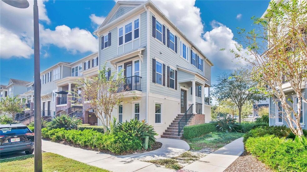 921 Taramundi Dr in Oviedo, FL - Building Photo