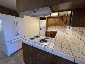 3579 Cedar Ravine Rd in Placerville, CA - Foto de edificio - Building Photo